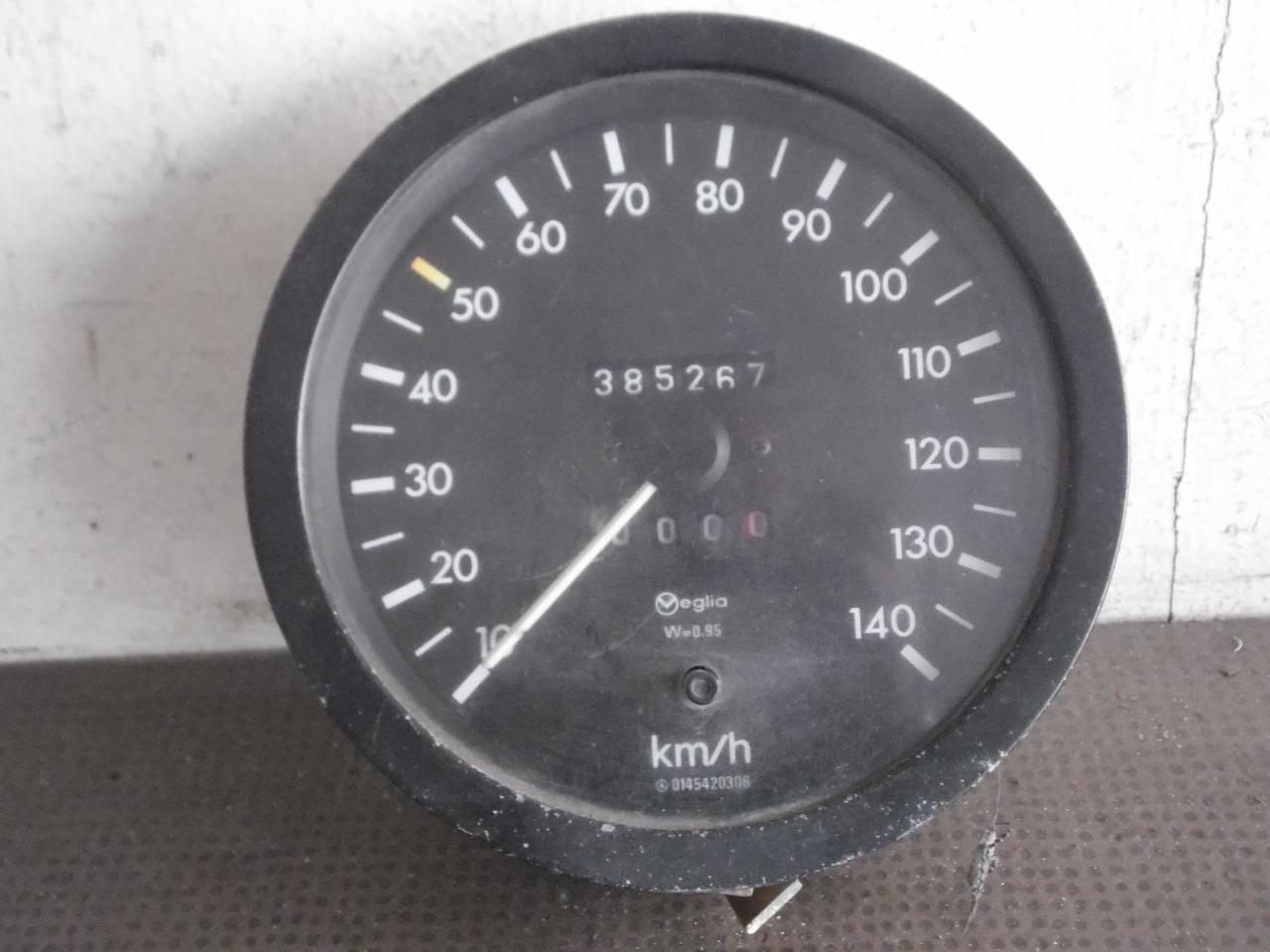 COMPTEUR 0145420306 MERCEDES TN/T1 LesAnciennes.com