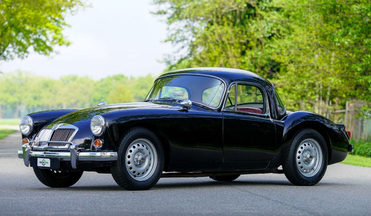 MG MGA Twin Cam - 1958 LesAnciennes.com