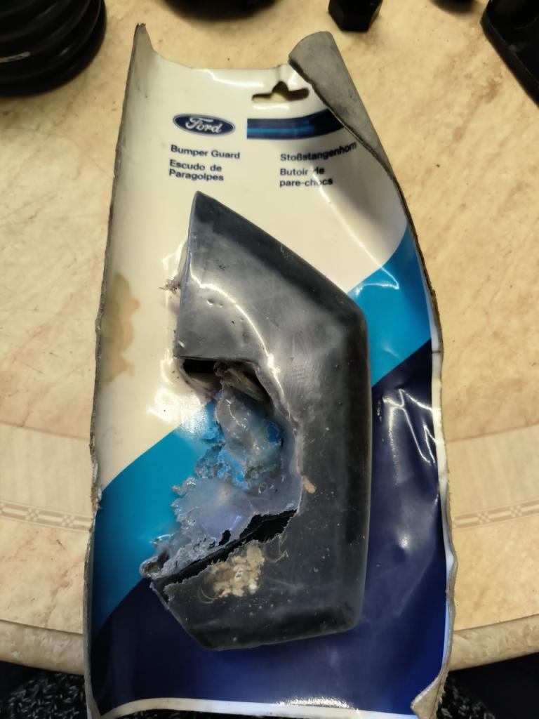 Ford mk3/mk4 Butoir de pare-chocs neuf LesAnciennes.com