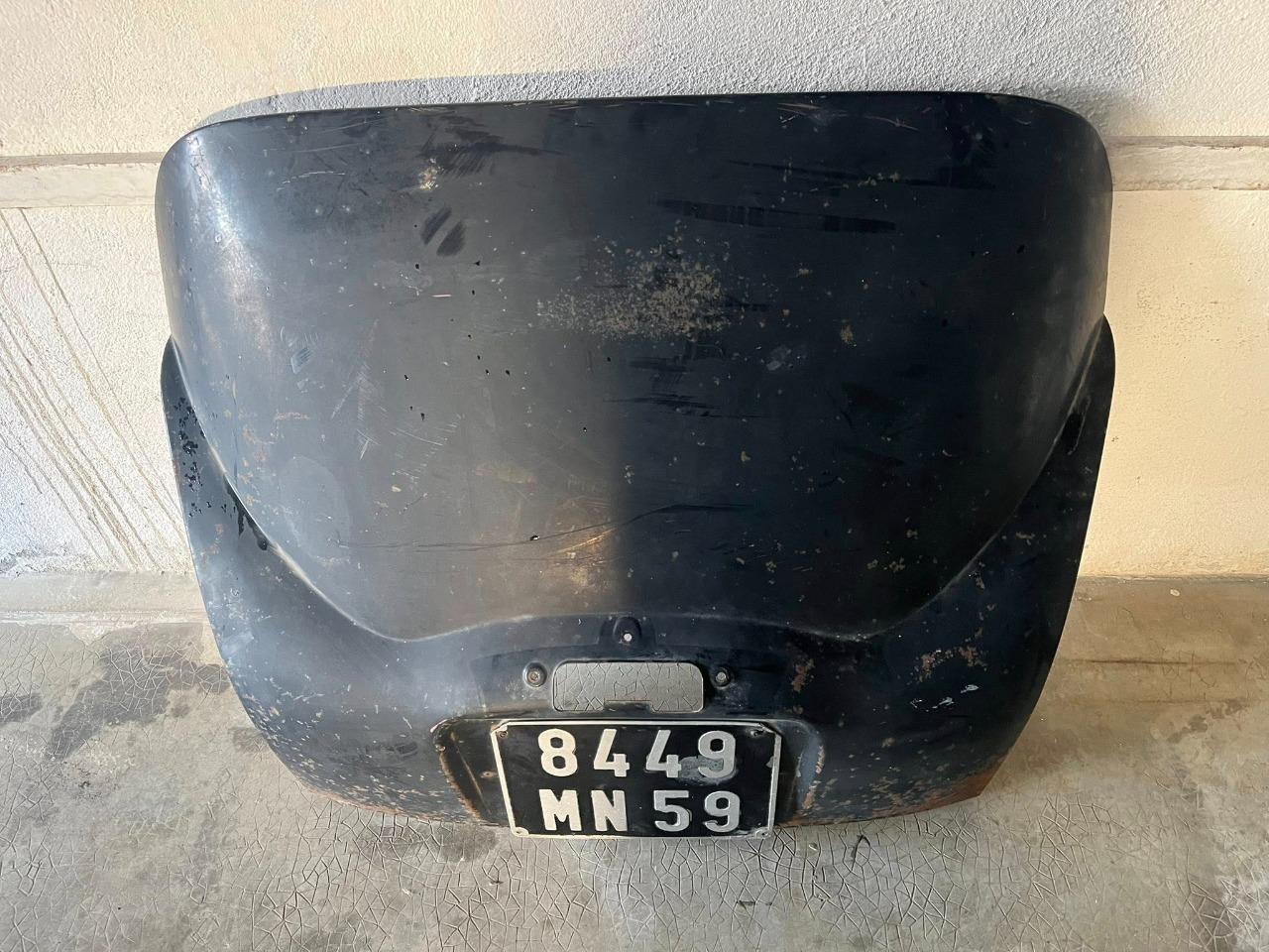 Capot PEUGEOT 203 LesAnciennes.com