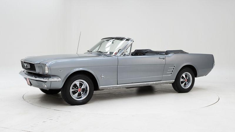 FORD Mustang Cabrio V8 - 1966 LesAnciennes.com
