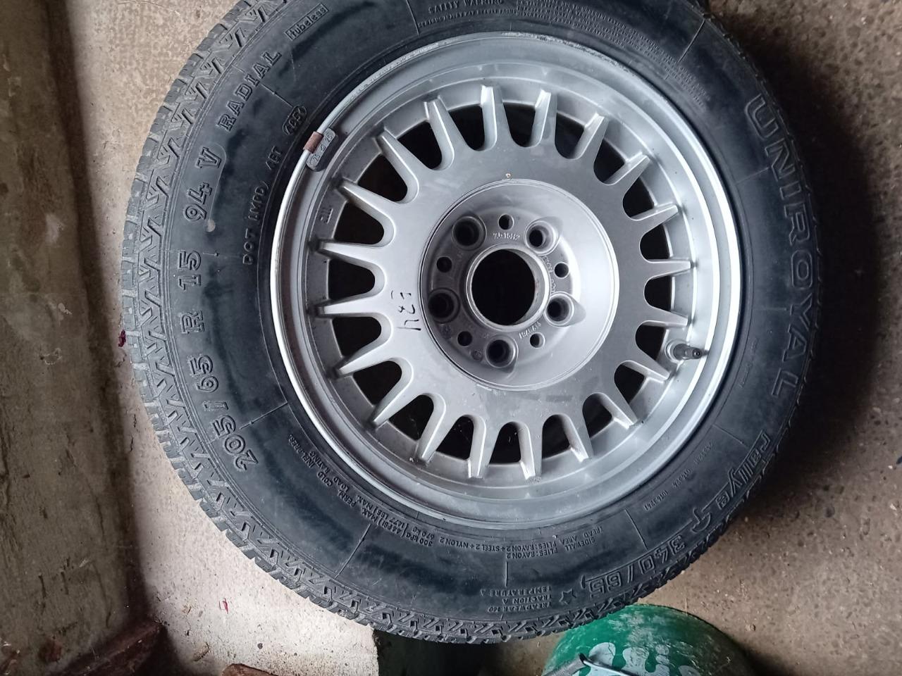 Jante BMW 520 LesAnciennes.com