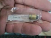 image_1-Lot de 10 ampoules 6v sous vide