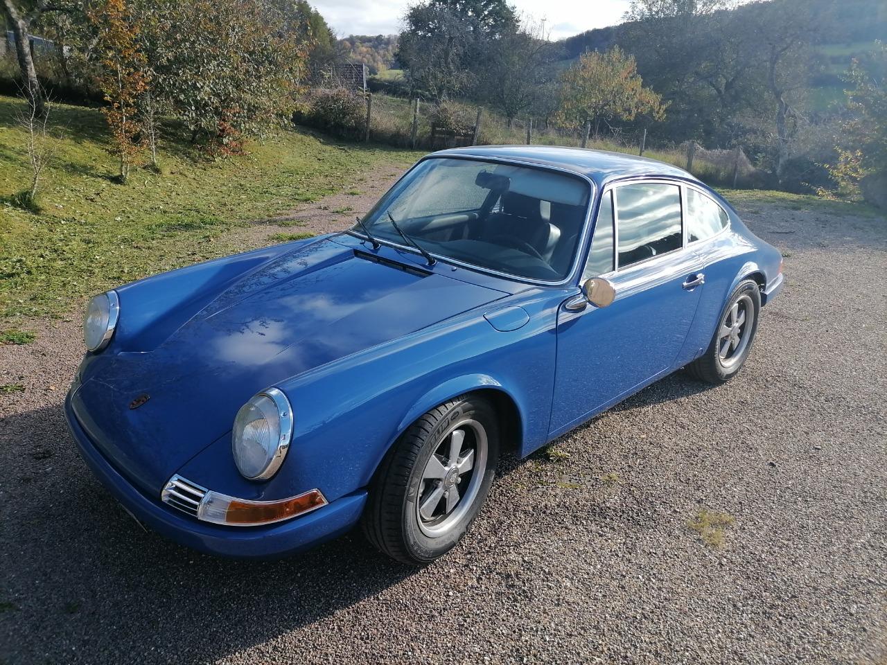 PORSCHE 911 2.0 E - 1969 LesAnciennes.com