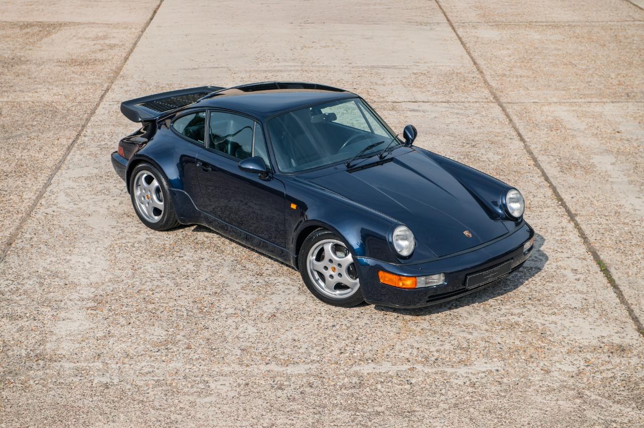PORSCHE 911 964 Turbo 3.3L - 1991 LesAnciennes.com