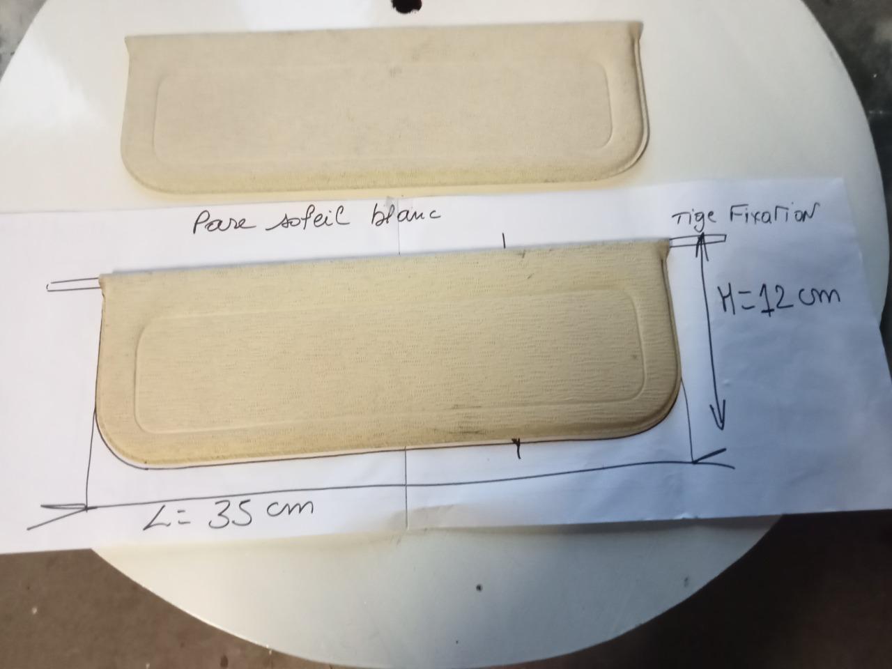 Pare soleil TRIUMPH Vitesse LesAnciennes.com