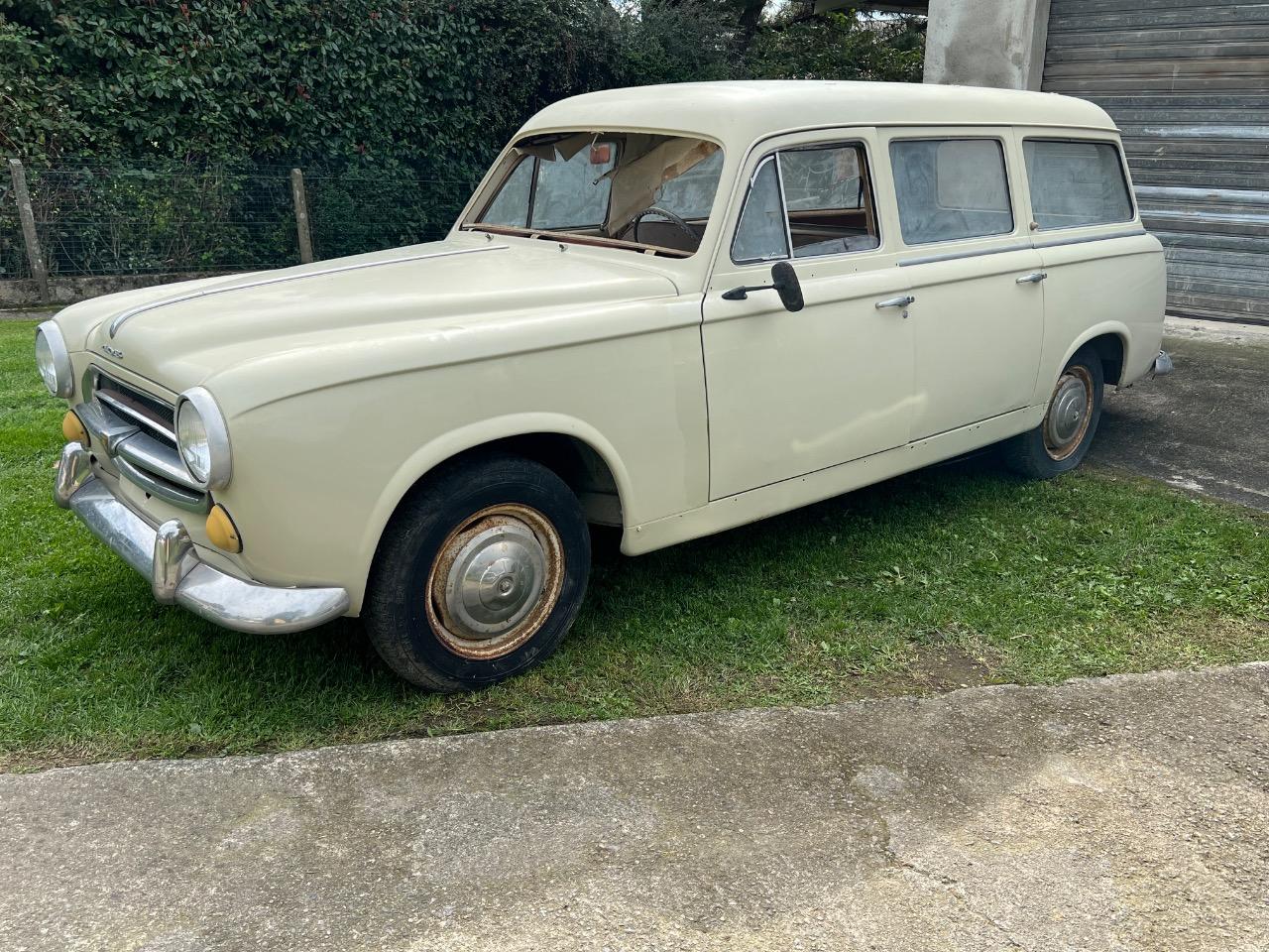 Pièces PEUGEOT 403 LesAnciennes.com