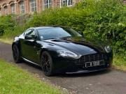 image_0-ASTON MARTIN Vantage 4.7 N420