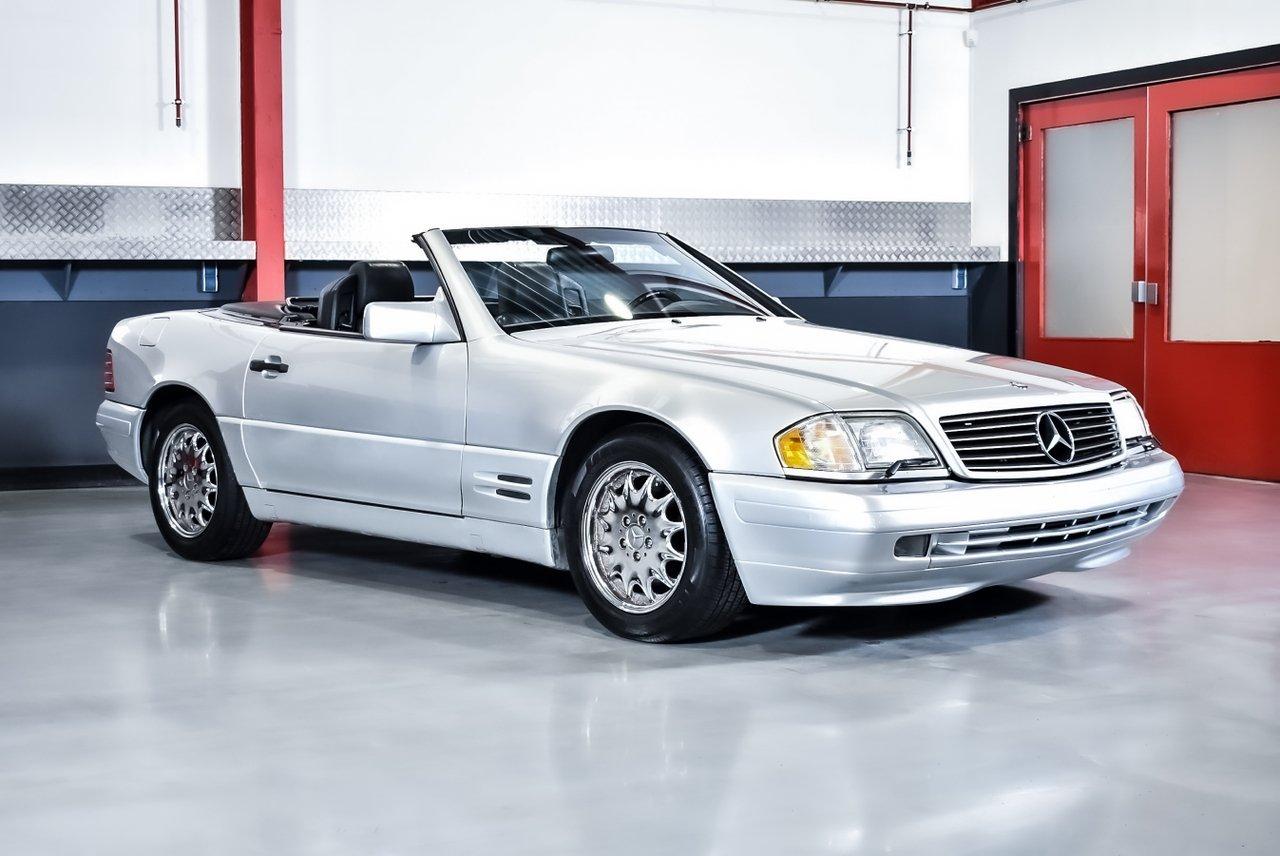 1996 Mercedes-Benz R129 SL500 Convertible 5,0L V8 LesAnciennes.com