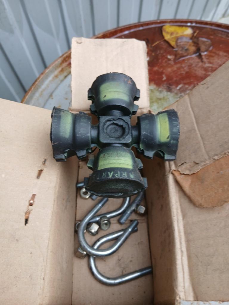 Croisillon AUSTIN Mini 1000 LesAnciennes.com