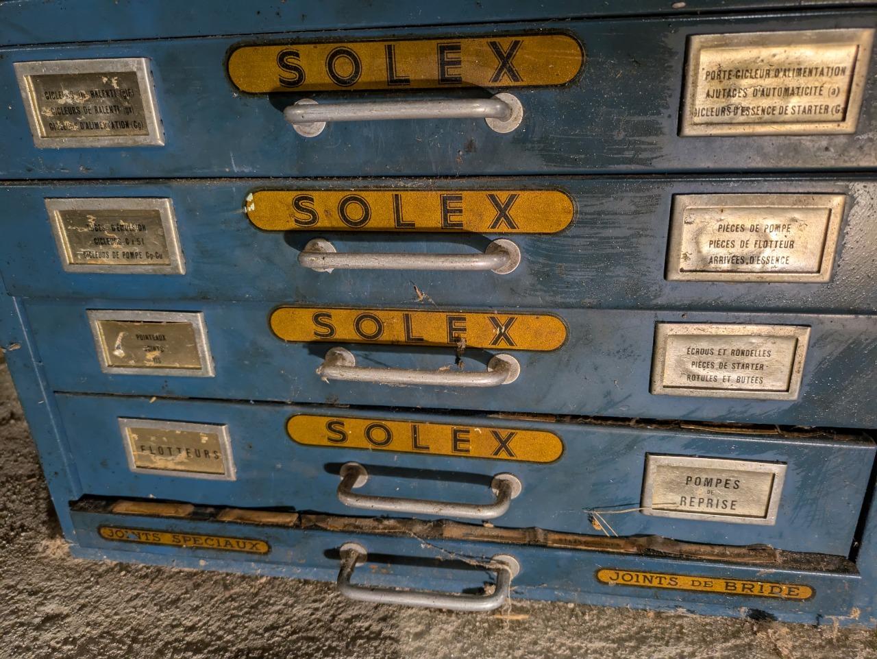 Pièces DIVERS Divers LesAnciennes.com