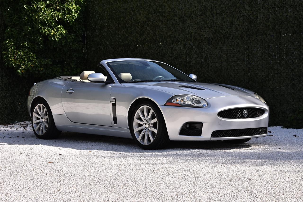 2007 Jaguar XKR 4.2L V8 Convertible X150 LesAnciennes.com