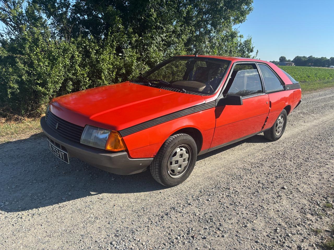RENAULT Fuego GTS - 1980 LesAnciennes.com