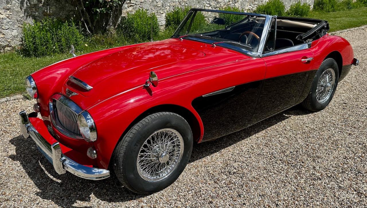 AUSTIN HEALEY 3000 MK3 BJ8 - 1964 LesAnciennes.com