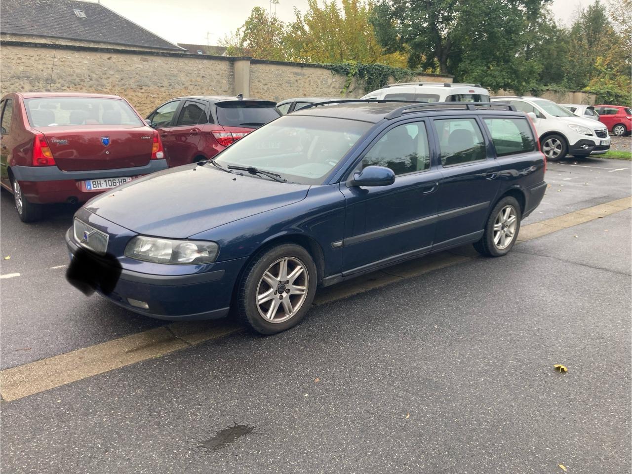 VOLVO V 70 - 2001 LesAnciennes.com