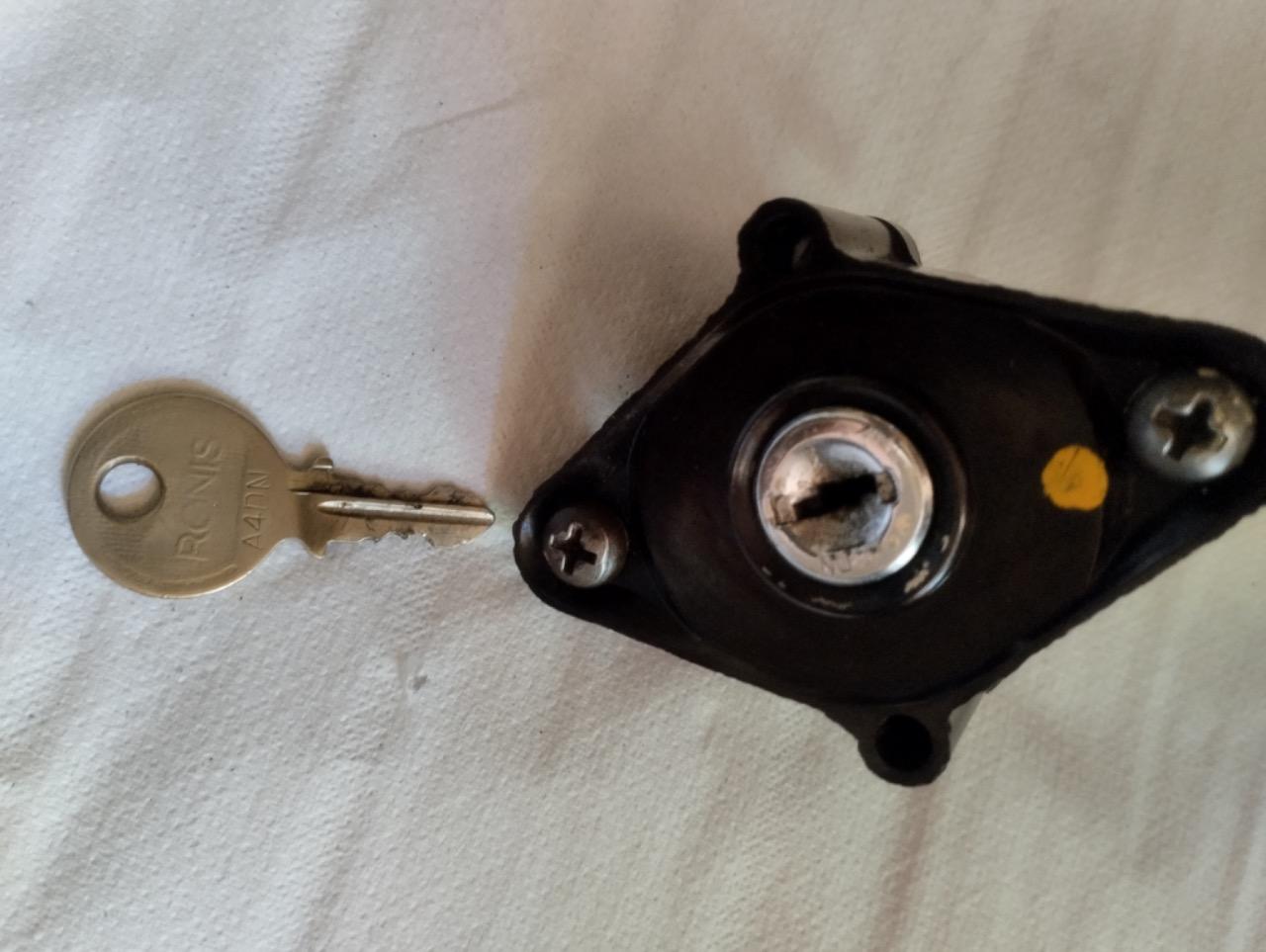 Contacteur CITROEN Ami 6 LesAnciennes.com