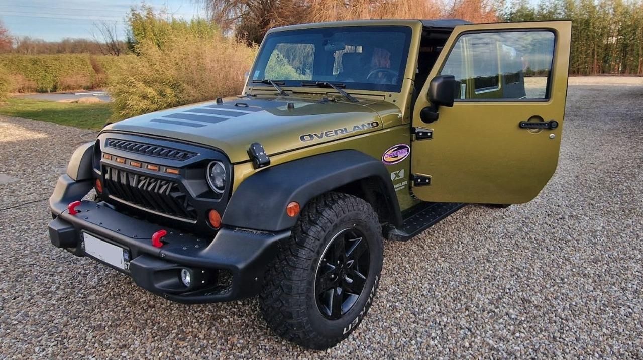 JEEP wrangler unlimited 3.8 l v6 LesAnciennes.com