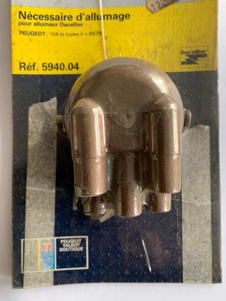 Tête d'allumeur PEUGEOT 104 LesAnciennes.com