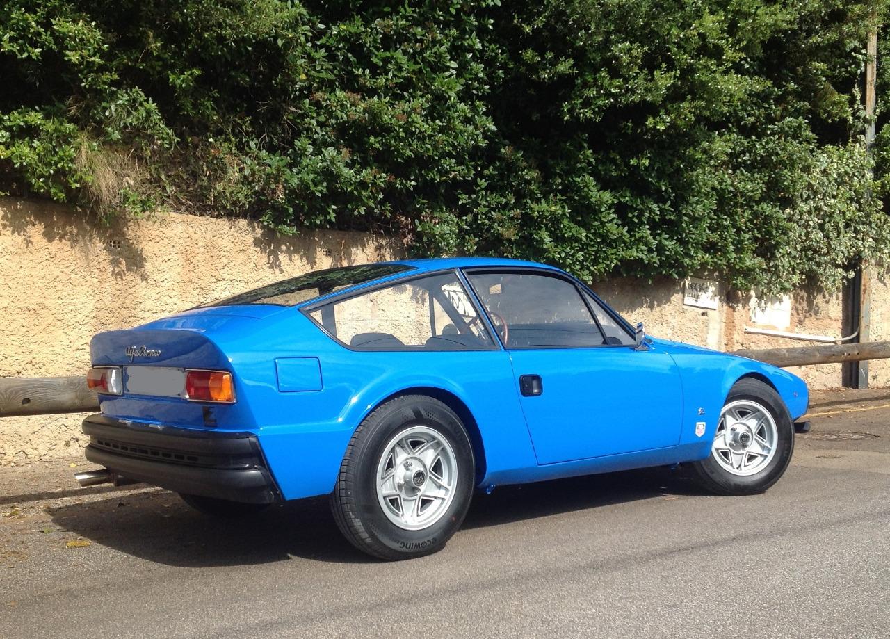 ALFA ROMEO Zagato - 1970 LesAnciennes.com
