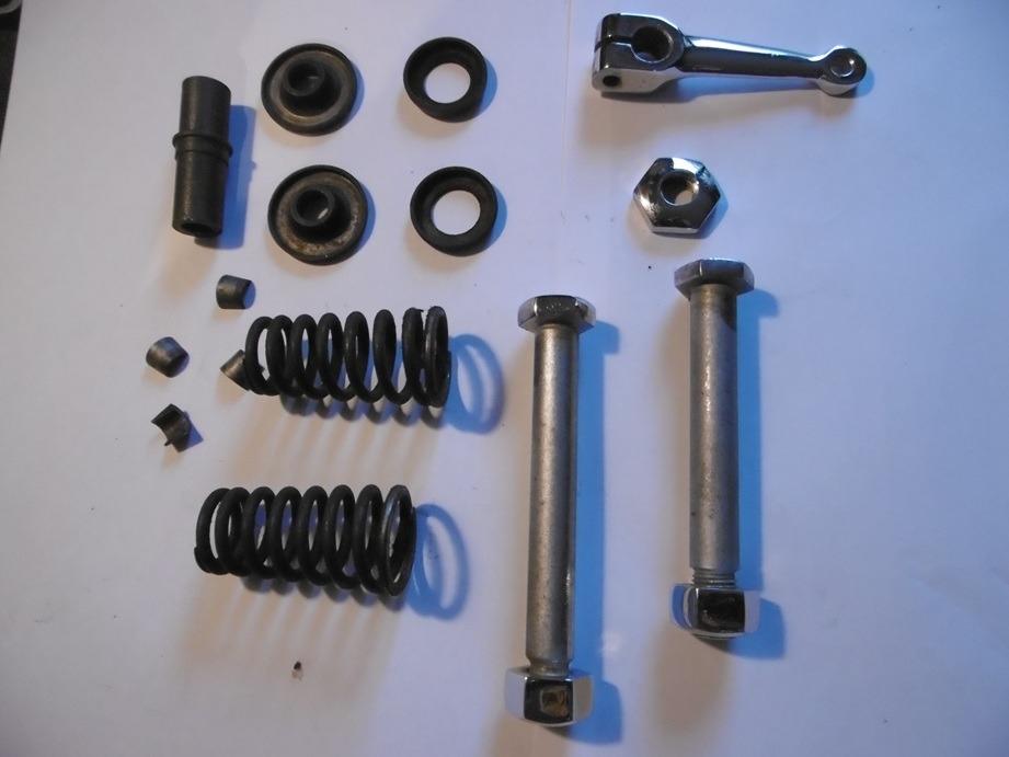 Lot de pièces PEUGEOT P107 LesAnciennes.com