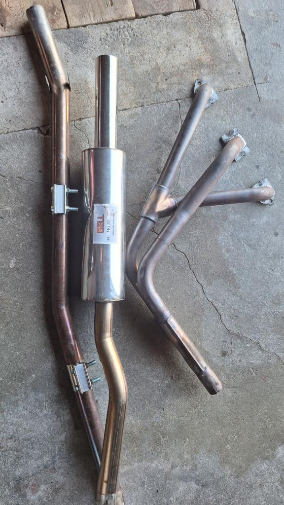 Ligne échappement inox MGB LesAnciennes.com