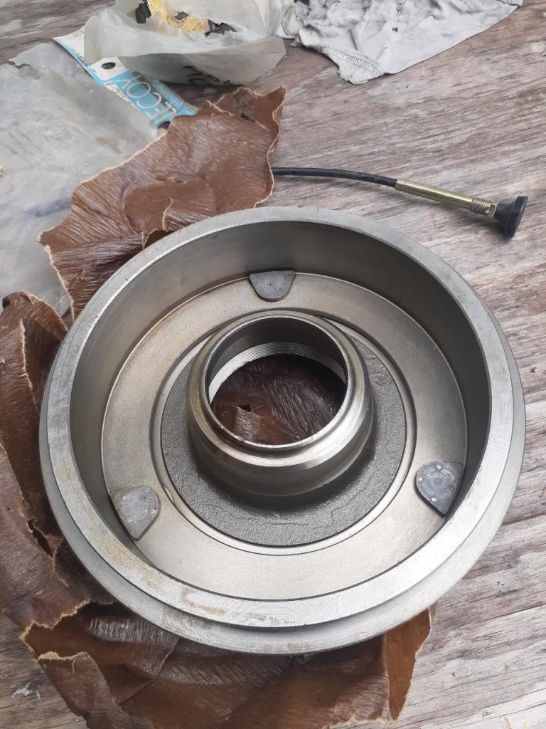 Tambour de frein CITROEN 2CV LesAnciennes.com
