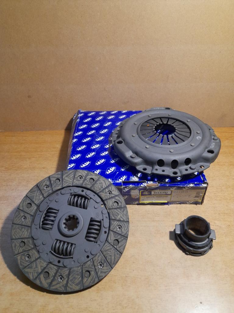Kit embrayage Bmw E30 E36 316 318 SCL6392 LesAnciennes.com