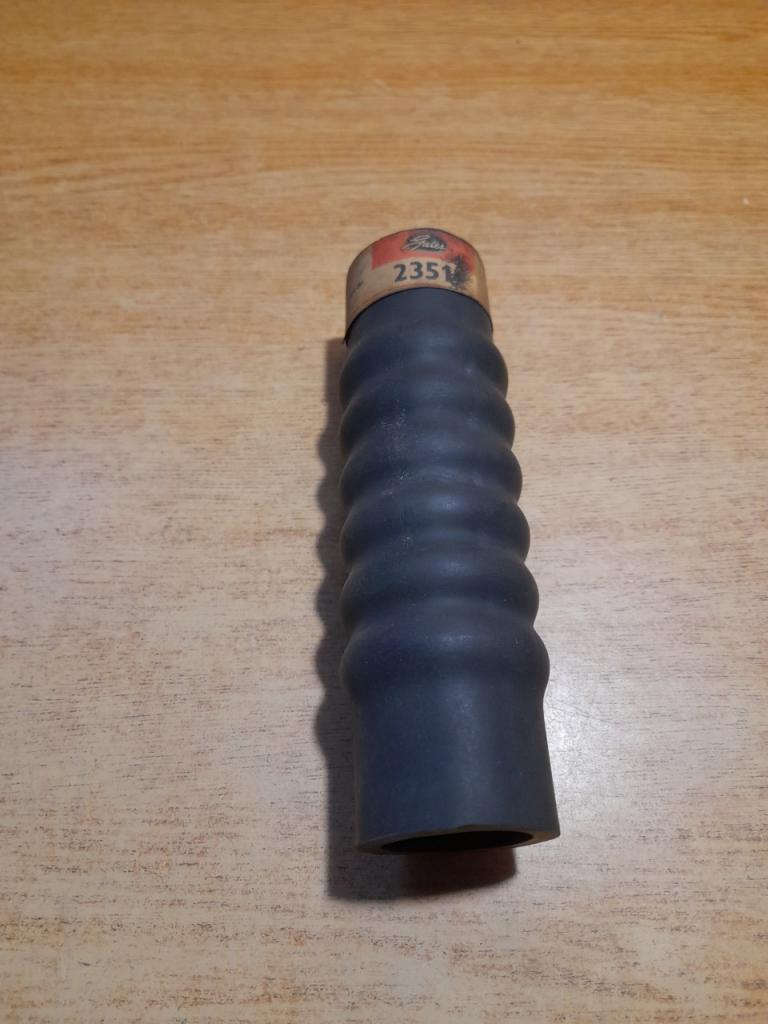 Durite de refroidissement fiat 850 coupe fiat spid LesAnciennes.com