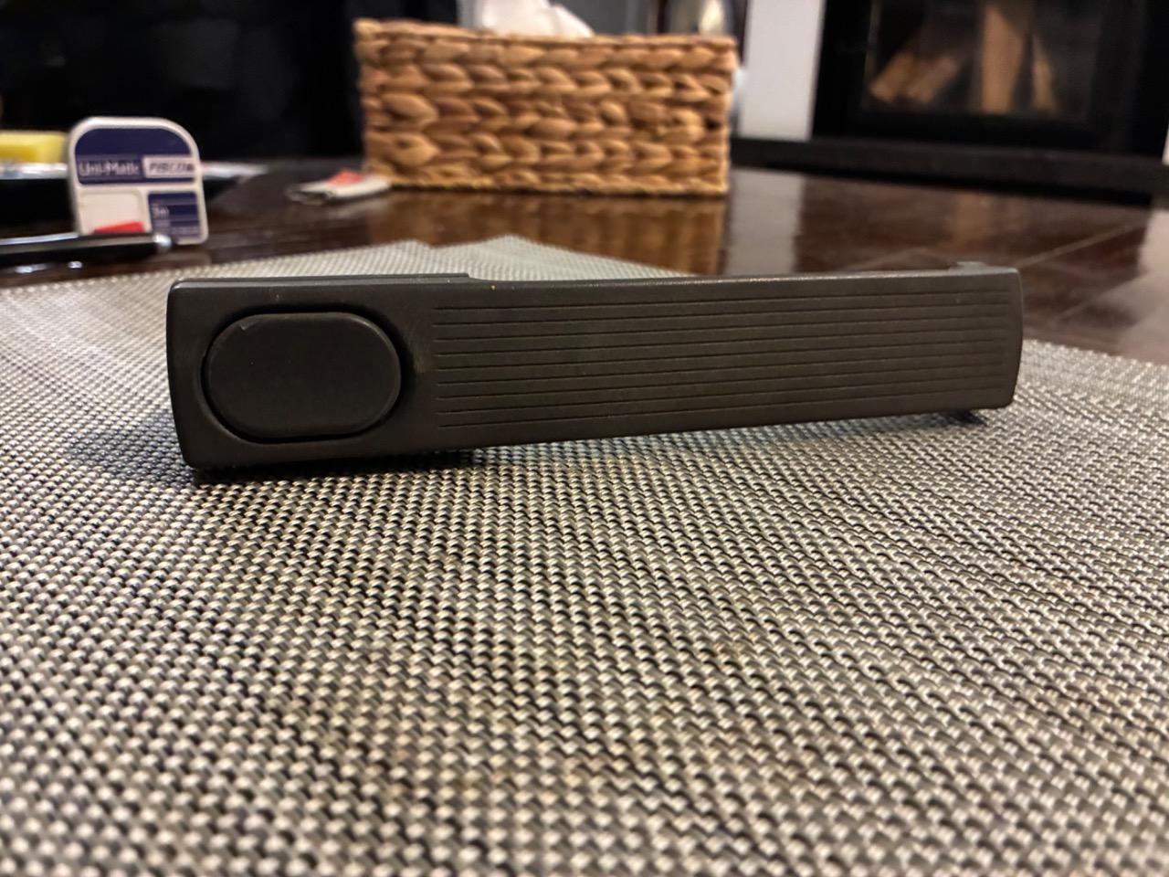 Poignée de porte CITROEN CX LesAnciennes.com