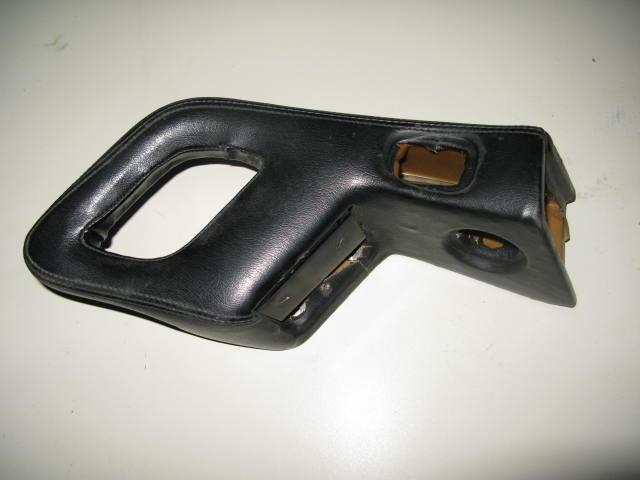 Poignées FERRARI 328 LesAnciennes.com