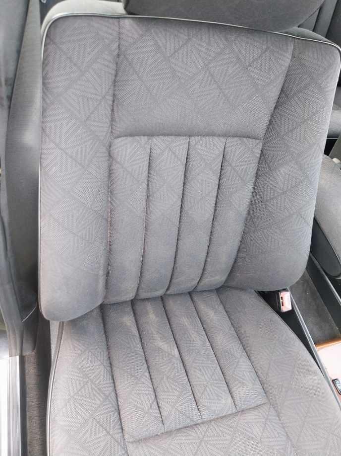 MERCEDES 200 D W124 E200 DIESEL D - 1994 LesAnciennes.com