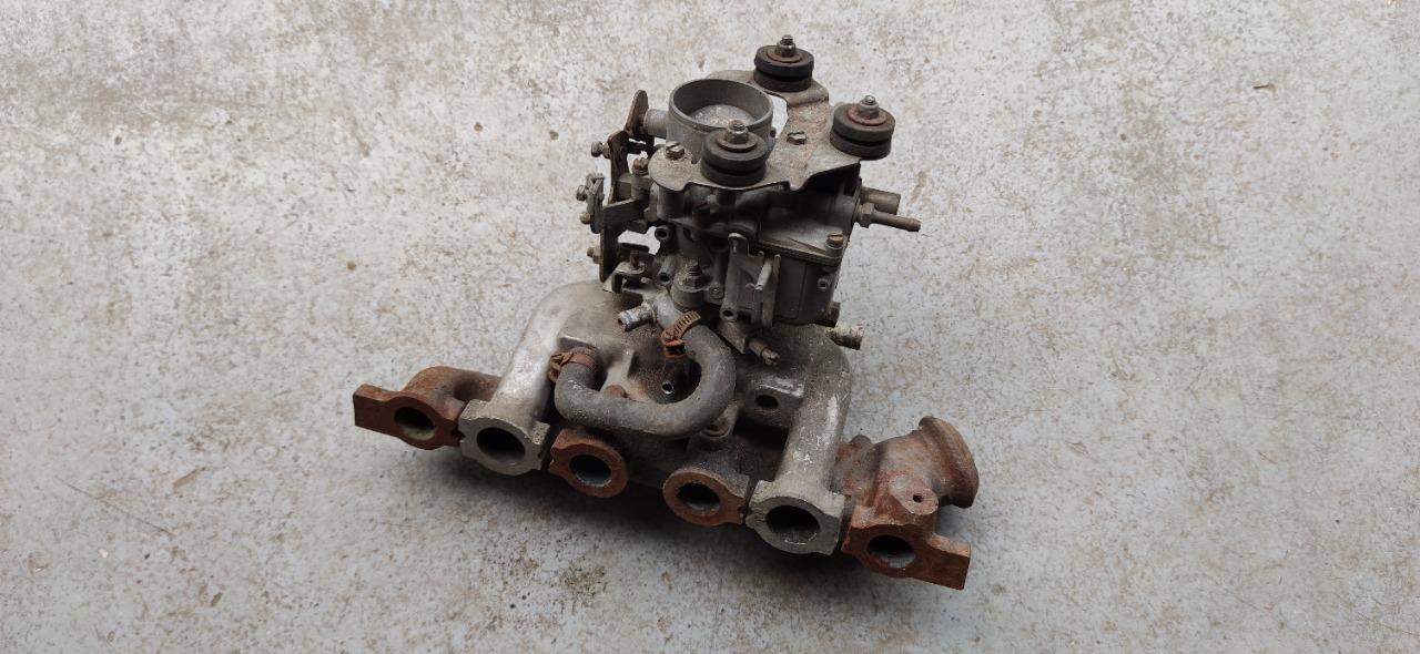Pipe + carburateur RENAULT 4 (R4) LesAnciennes.com