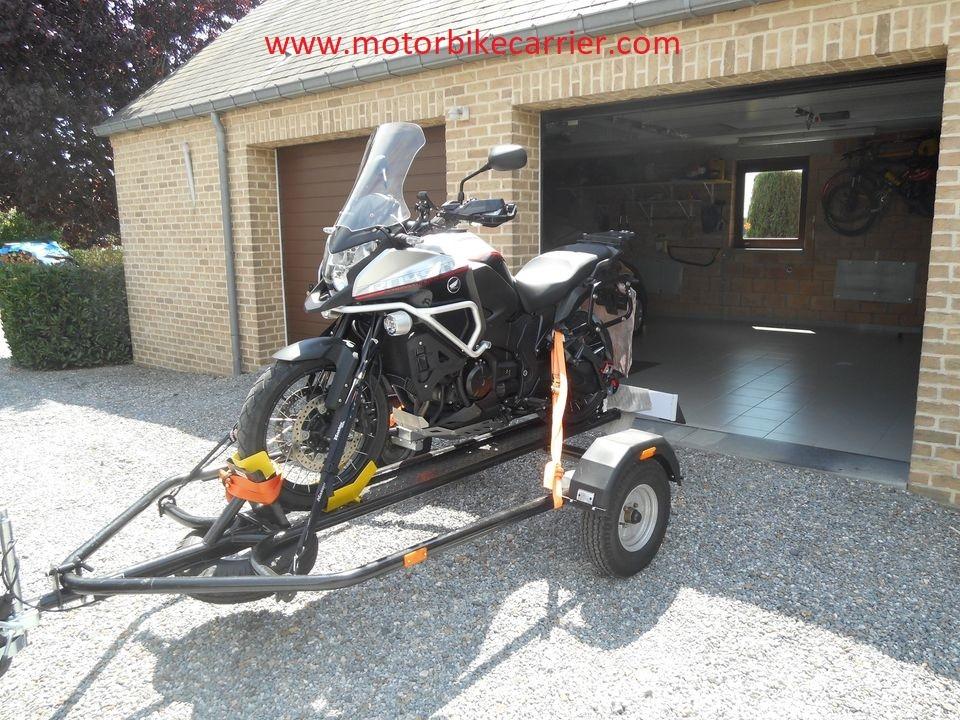 REMORQUE MOTO BASCULANTE LesAnciennes.com