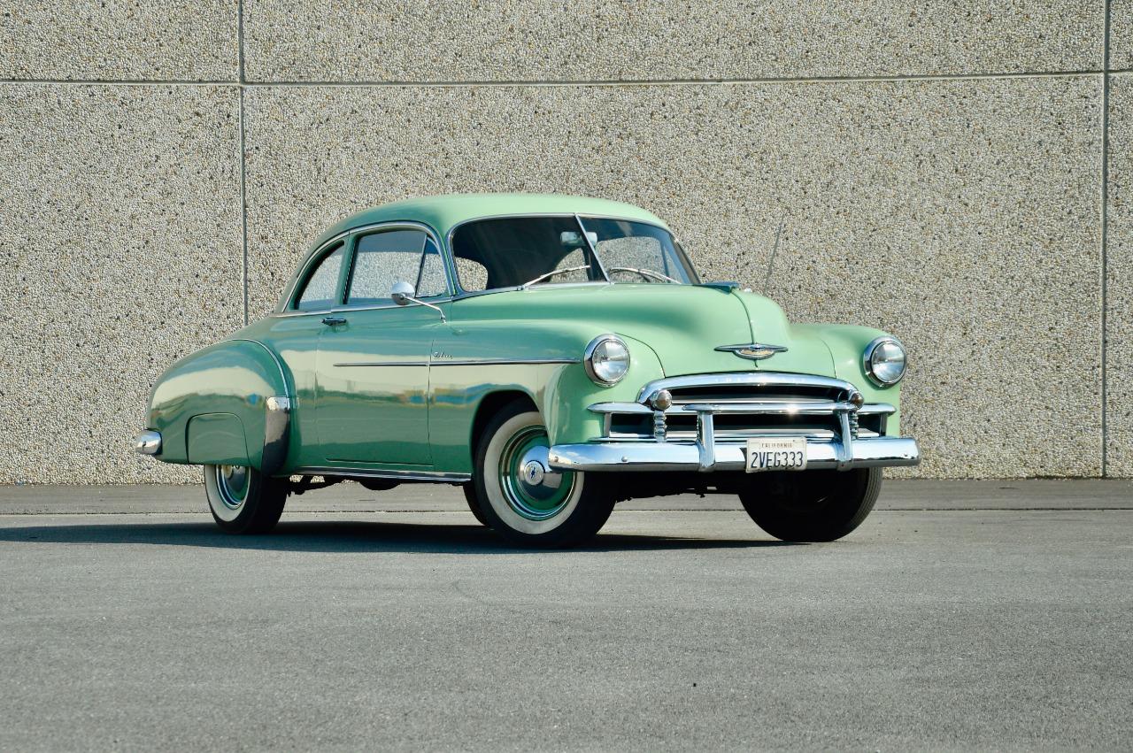 CHEVROLET De Luxe Styleline - 1950 LesAnciennes.com