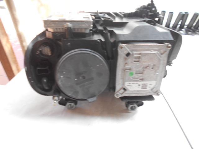 Phare a Led avant droit Maserati Quattroporte M139 LesAnciennes.com