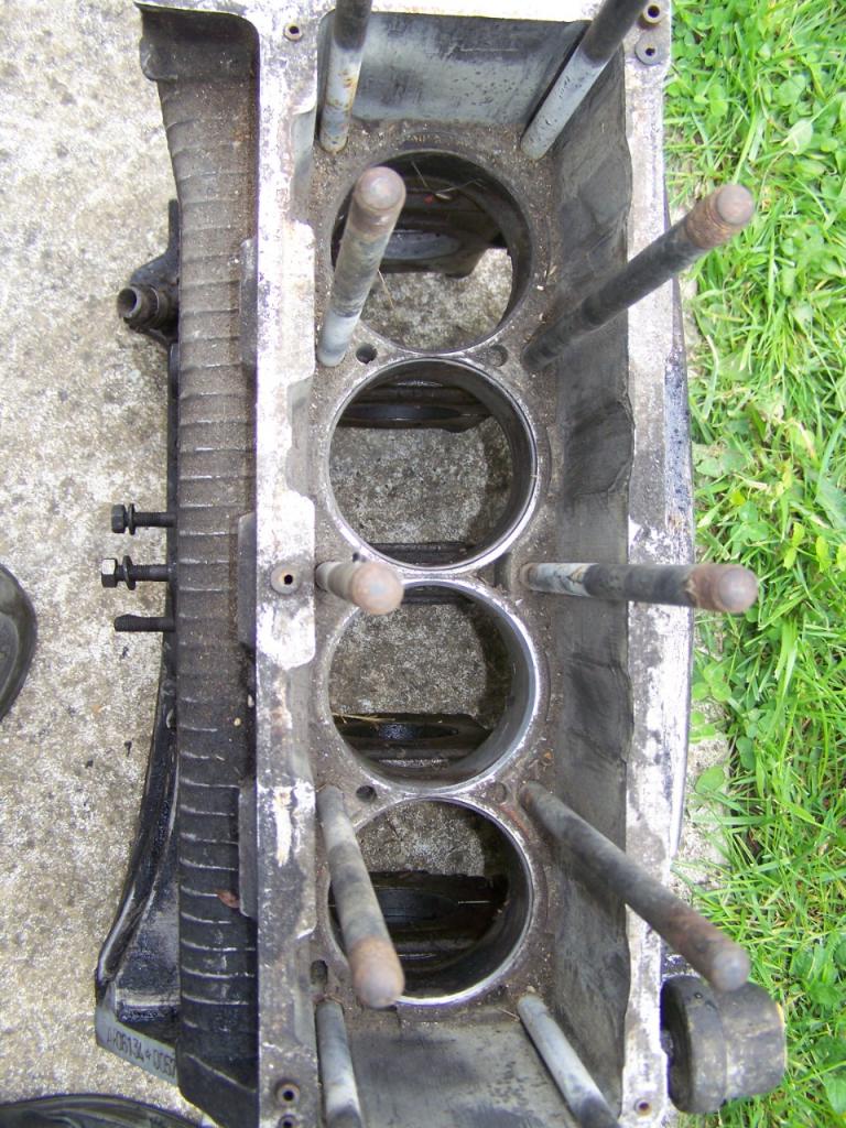 Bloc moteur ALFA ROMEO 75 Turbo LesAnciennes.com