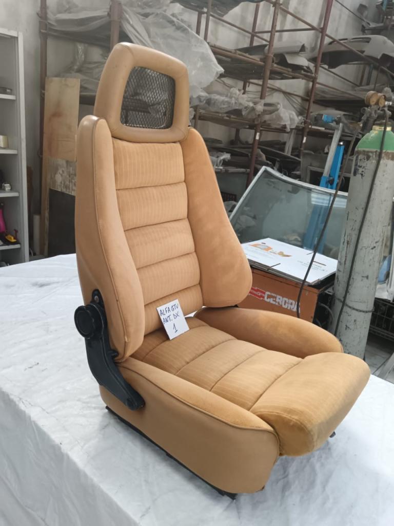 Sièges avant pour Alfa Romeo GTV LesAnciennes.com