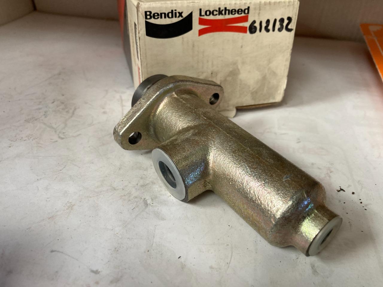 Emetteur embrayage neuf RENAULT SG2 LesAnciennes.com