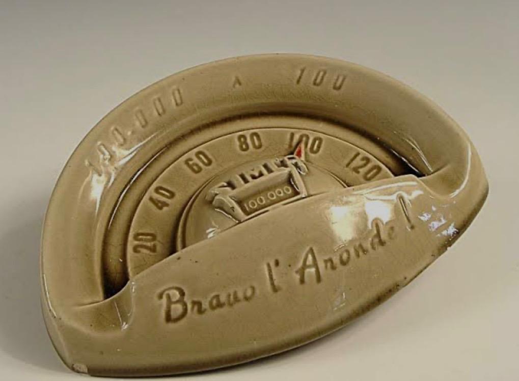 Cendrier publicitaire Aronde Simca LesAnciennes.com