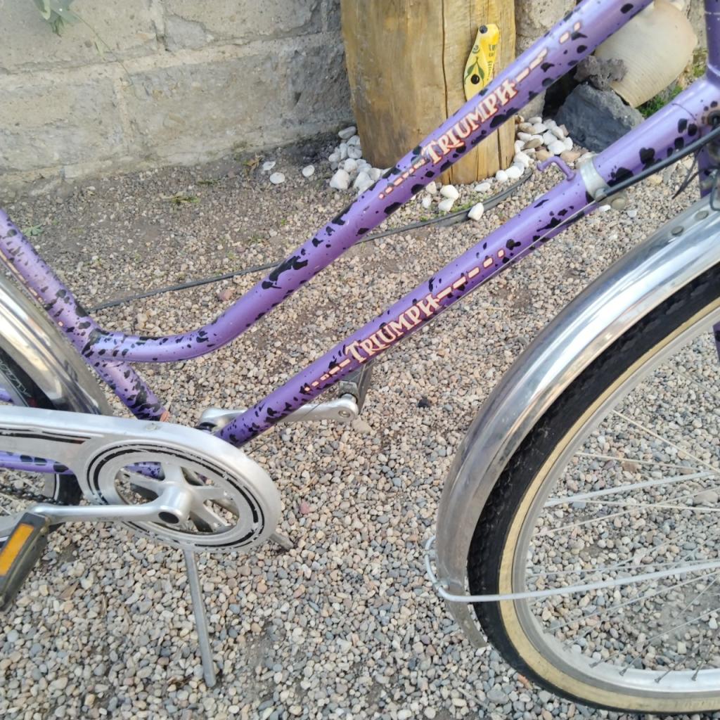 Vélo ancien torpedo Triumph LesAnciennes.com