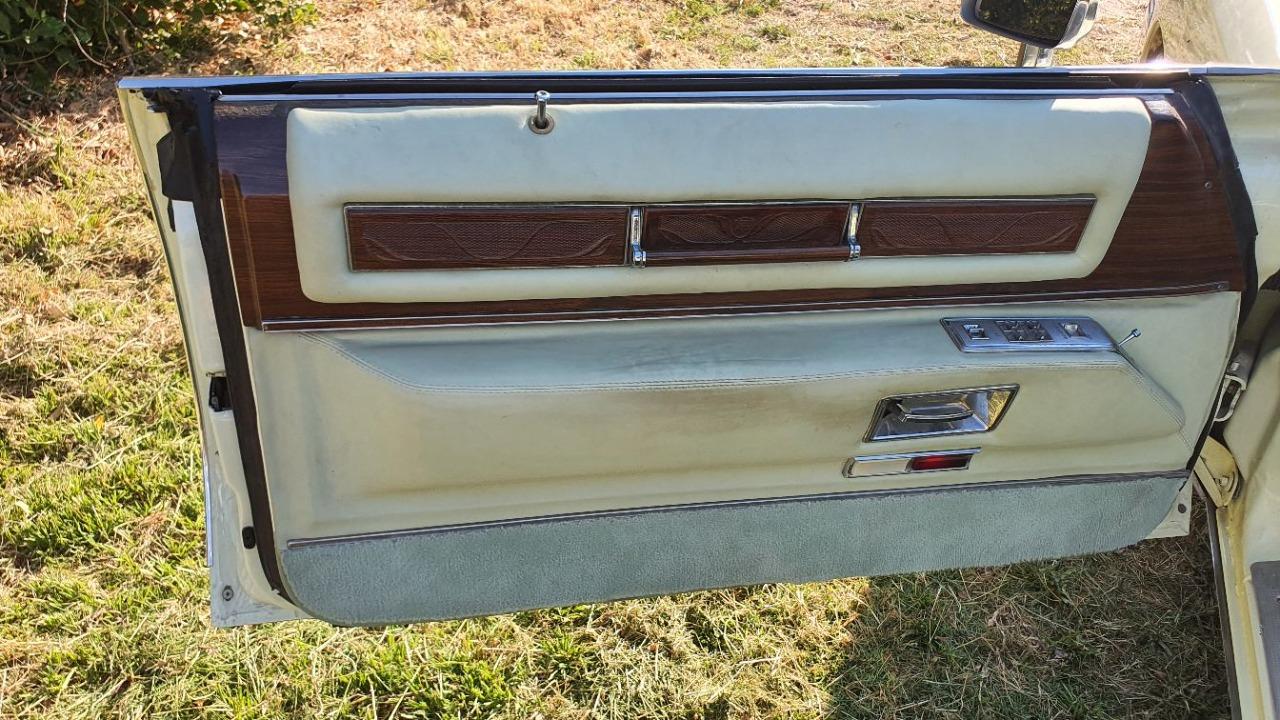 CADILLAC Eldorado CABRIOLET - 1976 LesAnciennes.com