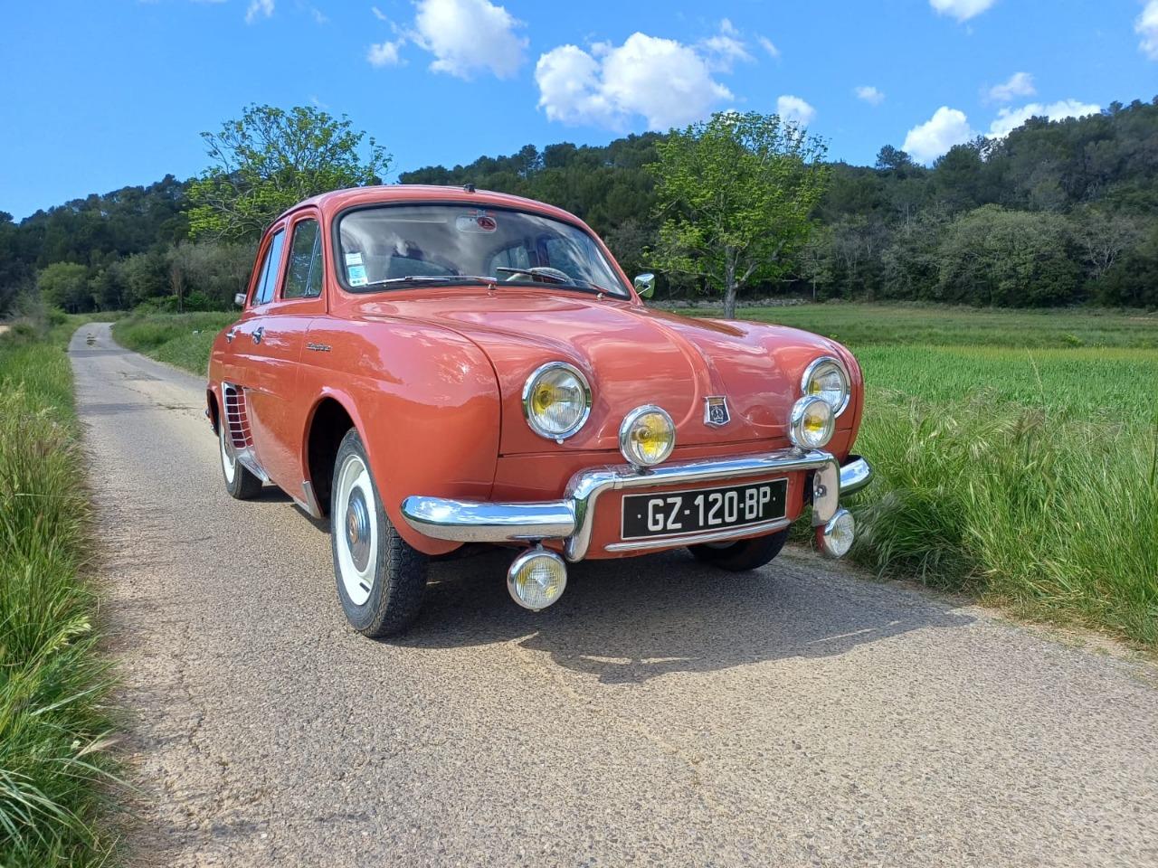 RENAULT Dauphine R1090 Pierre Ferry - 1958 LesAnciennes.com