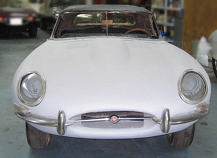 JAGUAR Type E SERIE 1, OTS - 1965 LesAnciennes.com