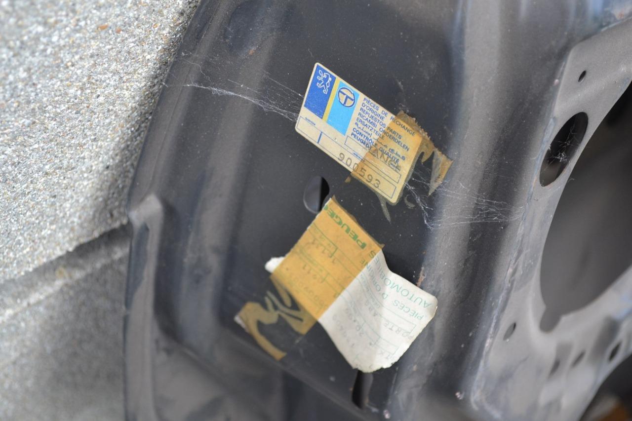 Porte AR DTE/G, SIMCA 1307 1308, neuve LesAnciennes.com