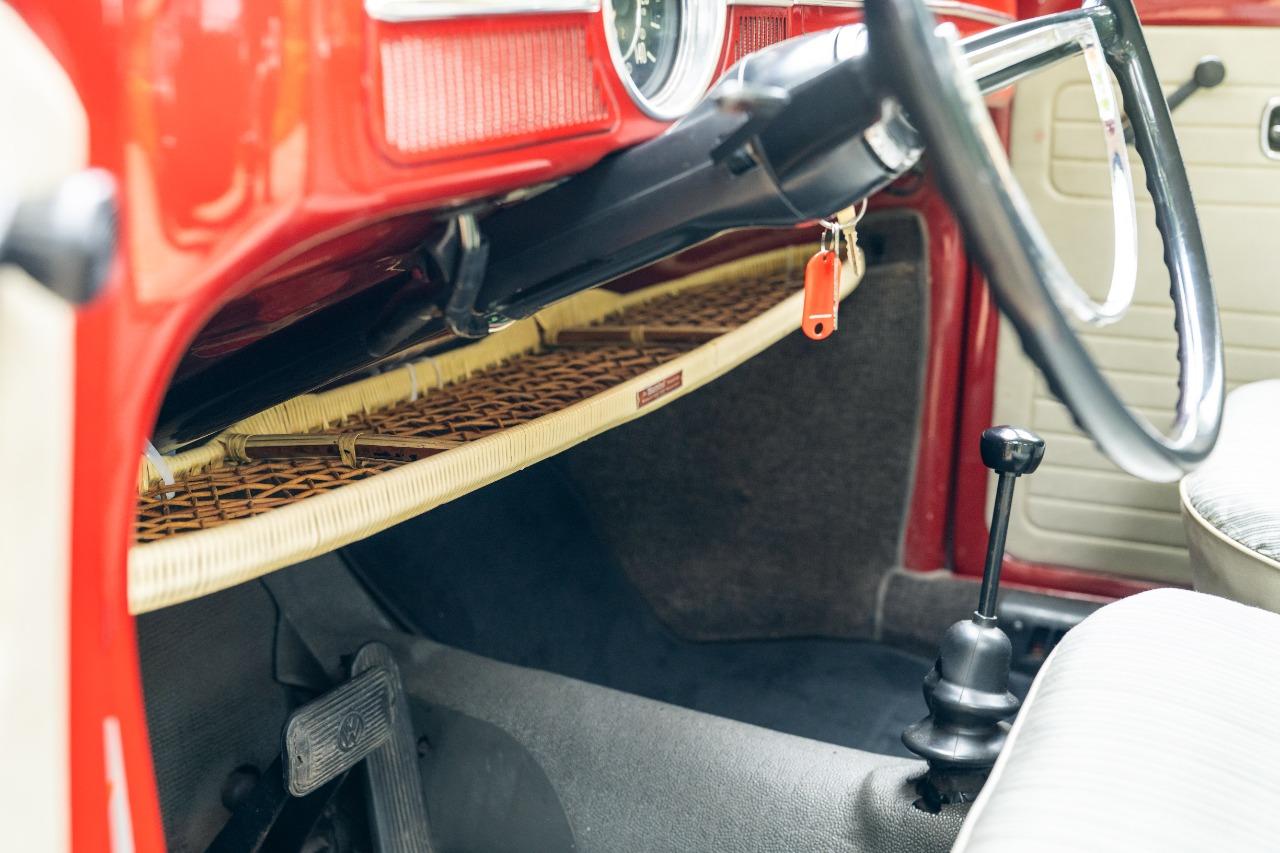 1968 Volkswagen Beetle 1300 Square Window, foto 6