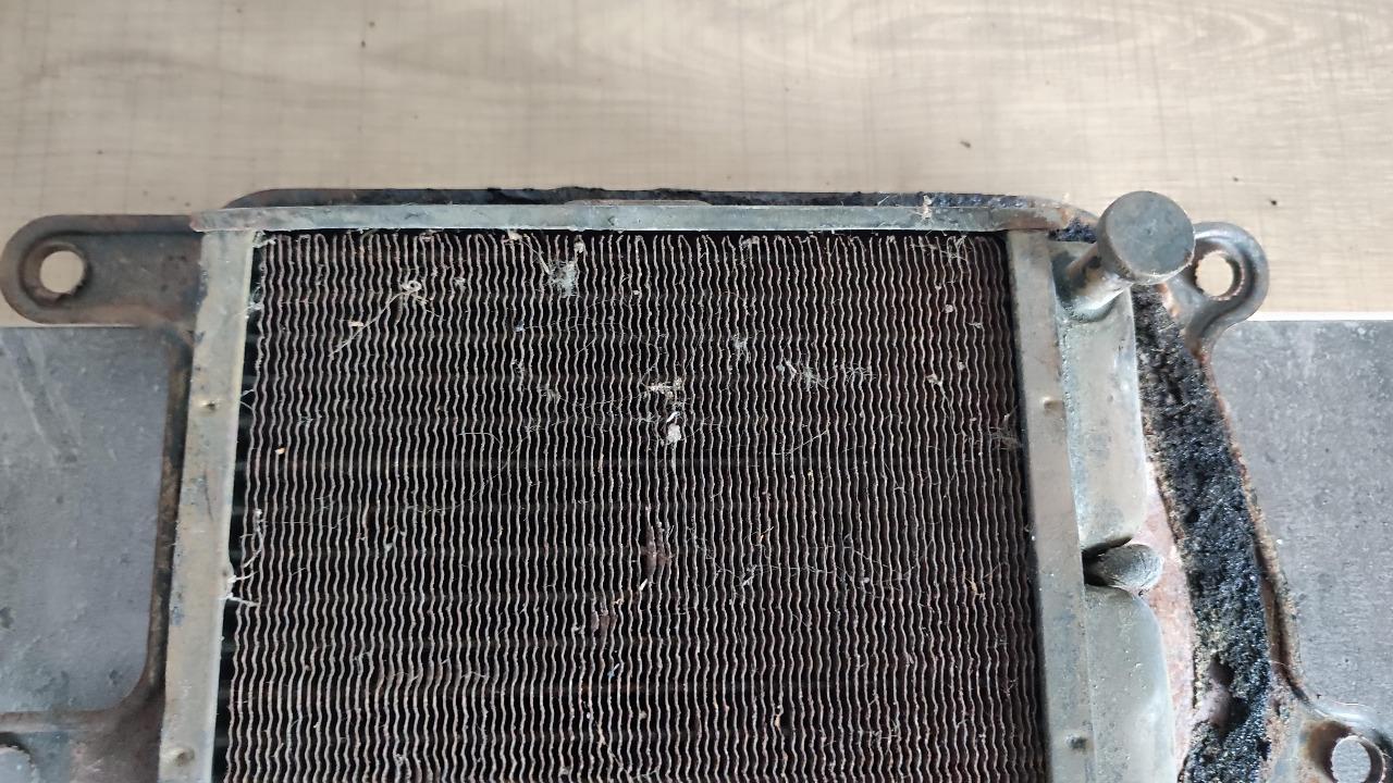 Radiateur de chauffage ancienne Renault LesAnciennes.com
