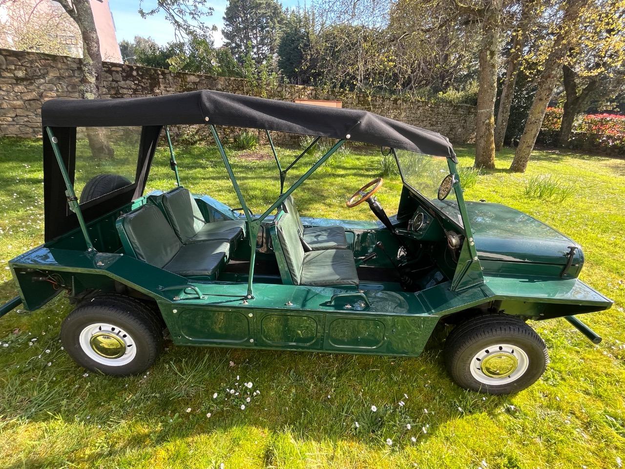 AUSTIN Mini Moke - 1969 LesAnciennes.com