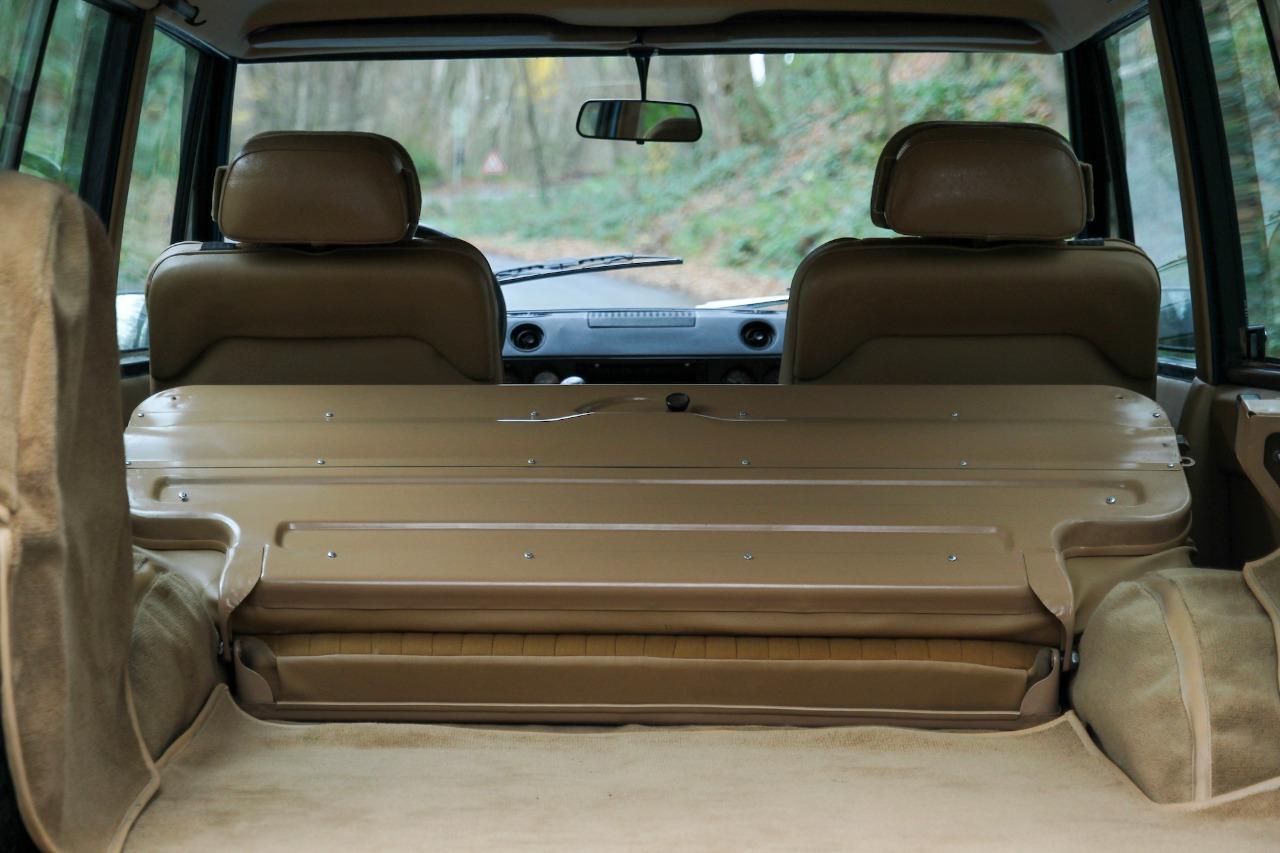 LAND ROVER Range Rover Suffix F - Restauré - 1979 LesAnciennes.com