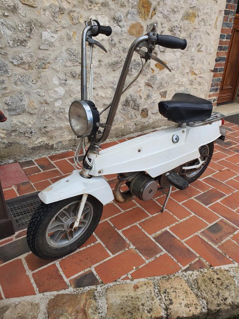 MOTOBECANE X1 - 1971 LesAnciennes.com