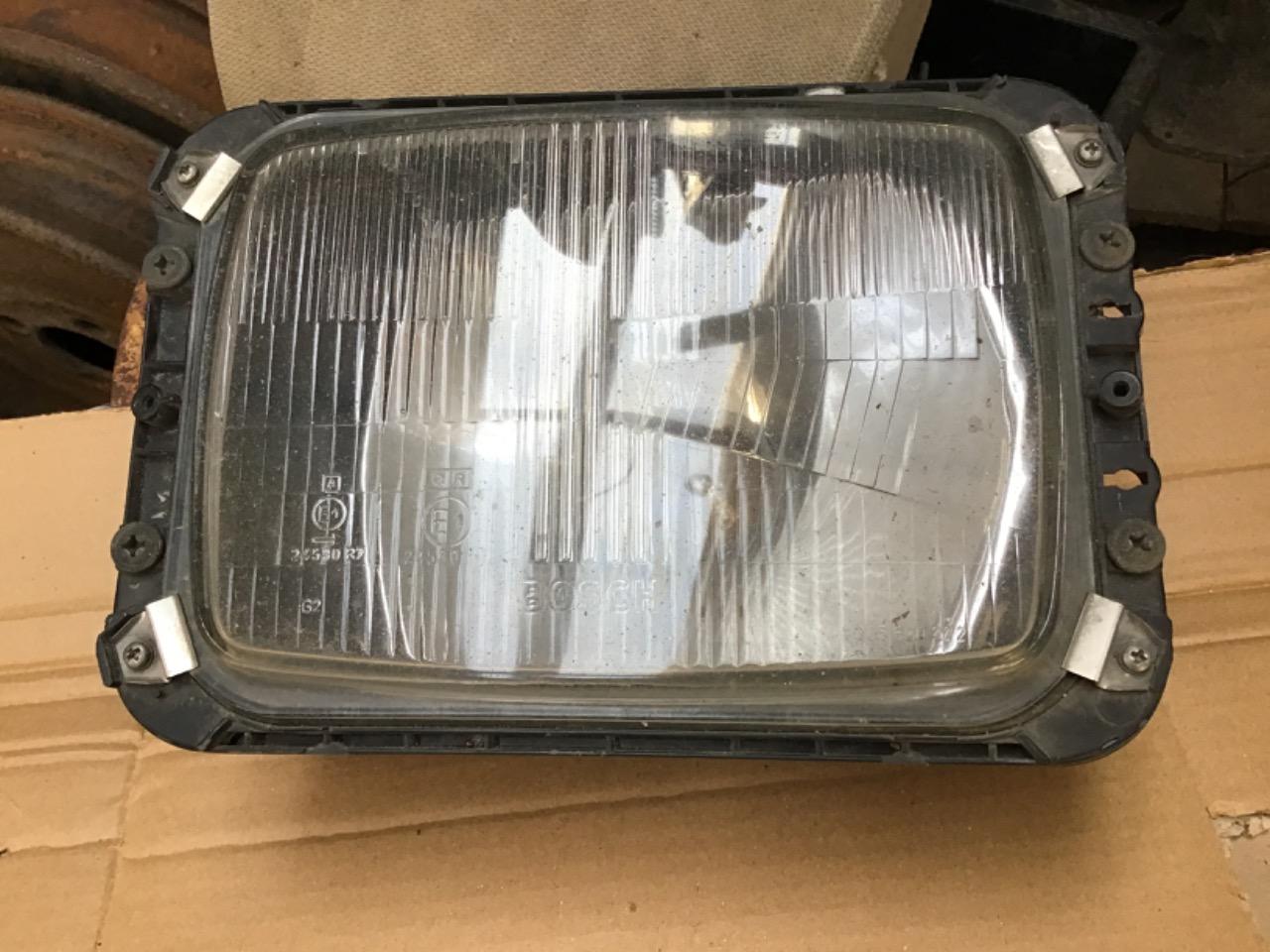 OPTIQUE PHARE GAUCHE MERCEDES T1. T2 LesAnciennes.com